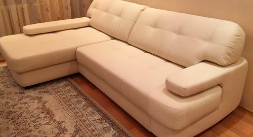 Обивка углового дивана.  Московская